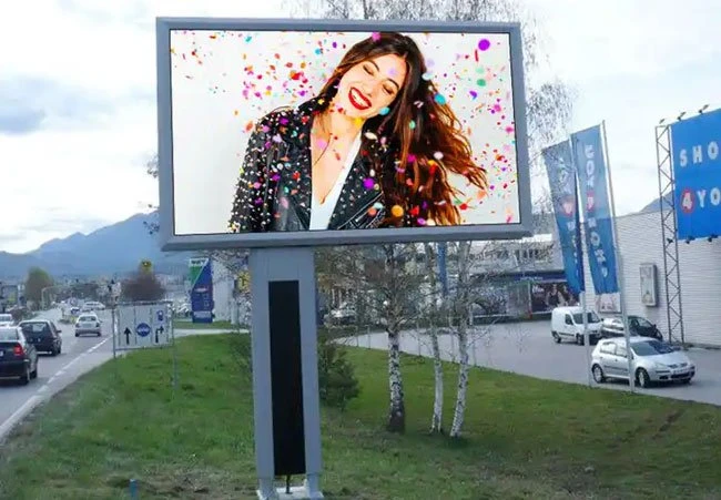 Dışmekan Rolu Led ekran